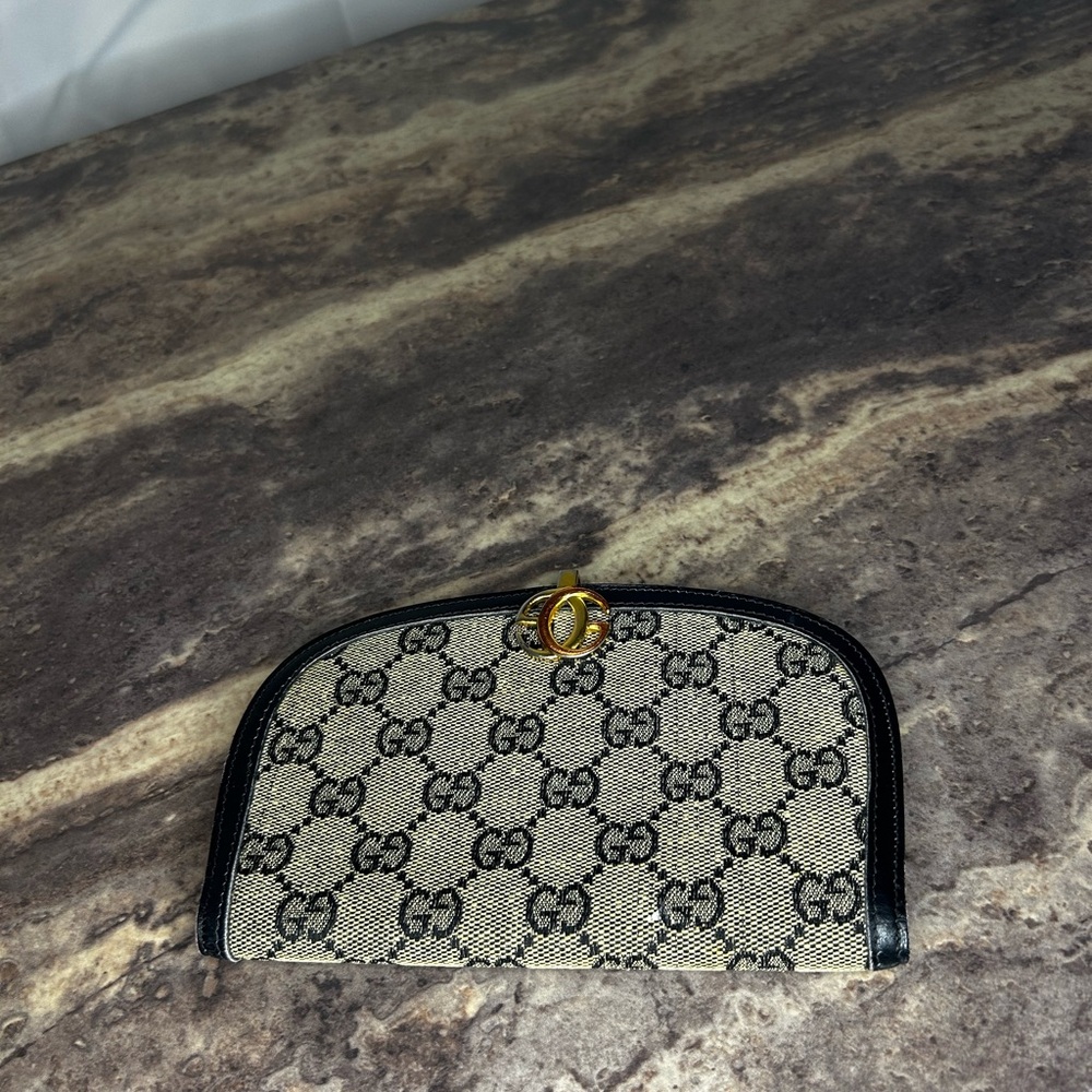 Gucci Black and Cream Wallet with Iconic Monogram
